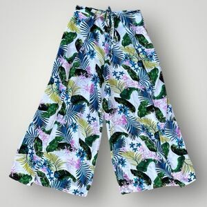 🎉5 for $45 🎉 New Look Pants Floral Women Size L